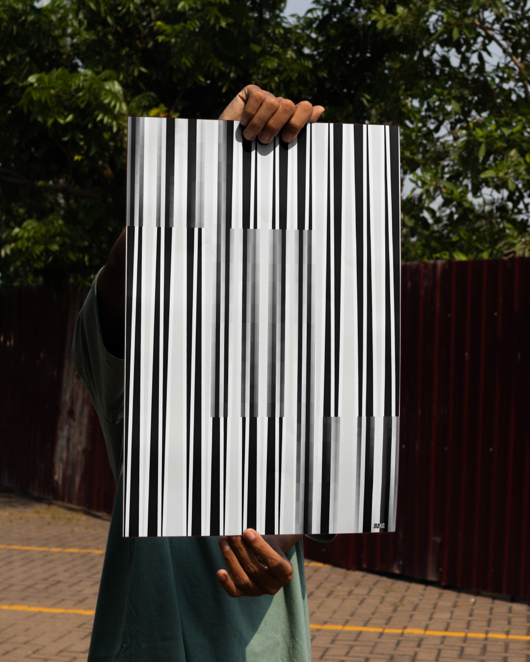 ✺distorted_lines_